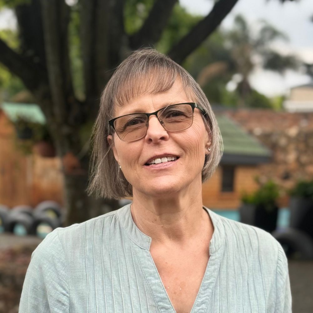 Mrs Levina de Bruin